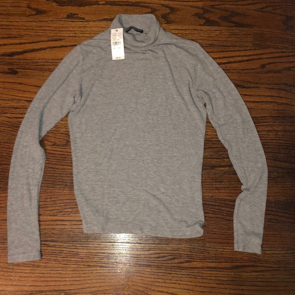 Brandy Melville turtleneck